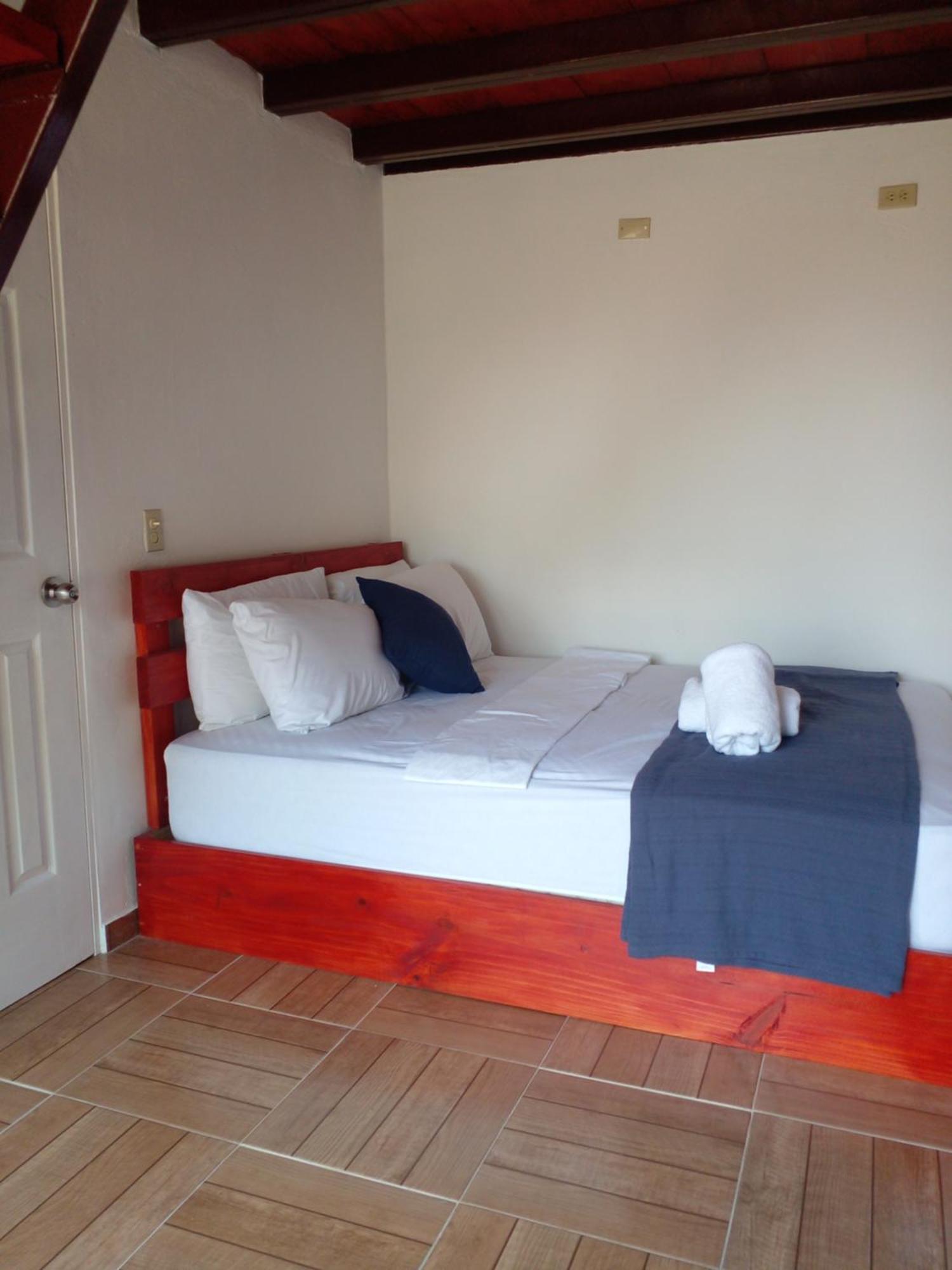 Cabanas Martina Surf Playa Guanico Pedregal Extérieur photo